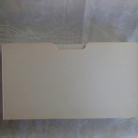 The Giving Gems Lucoral Museum Hawaii Sterling Silver Cage, Chain & 12 Gemstones - Picture 16 of 16